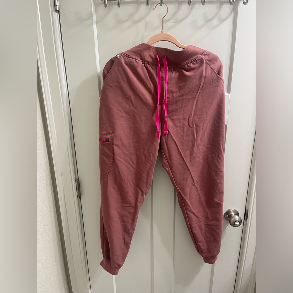 FIGS pants